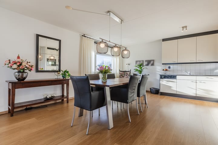 Photo 9 of Ina Dammanstraat 13