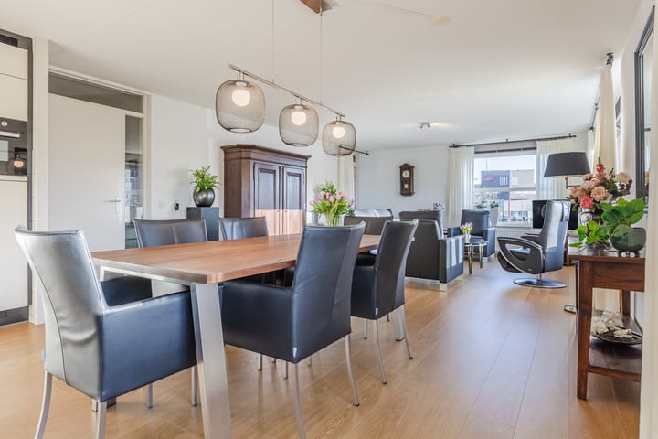 Photo 11 of Ina Dammanstraat 13