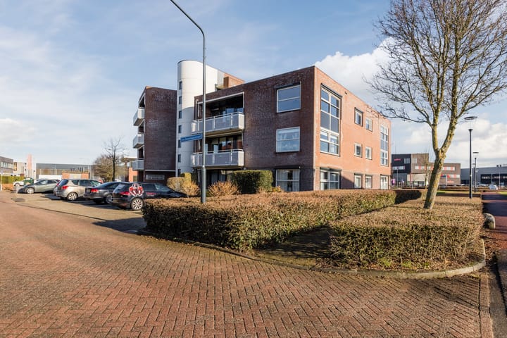 Photo 32 of Ina Dammanstraat 13