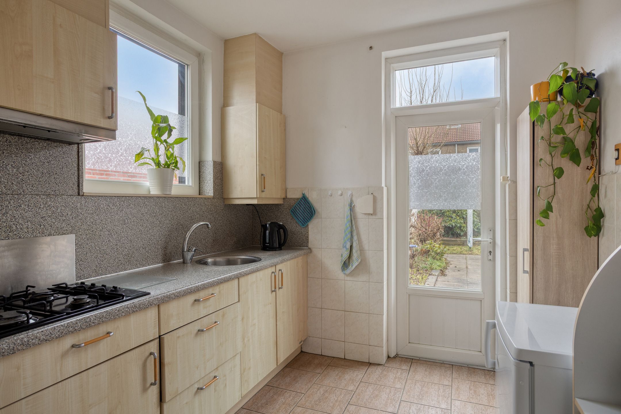 Foto 9 van Keramieksingel 11