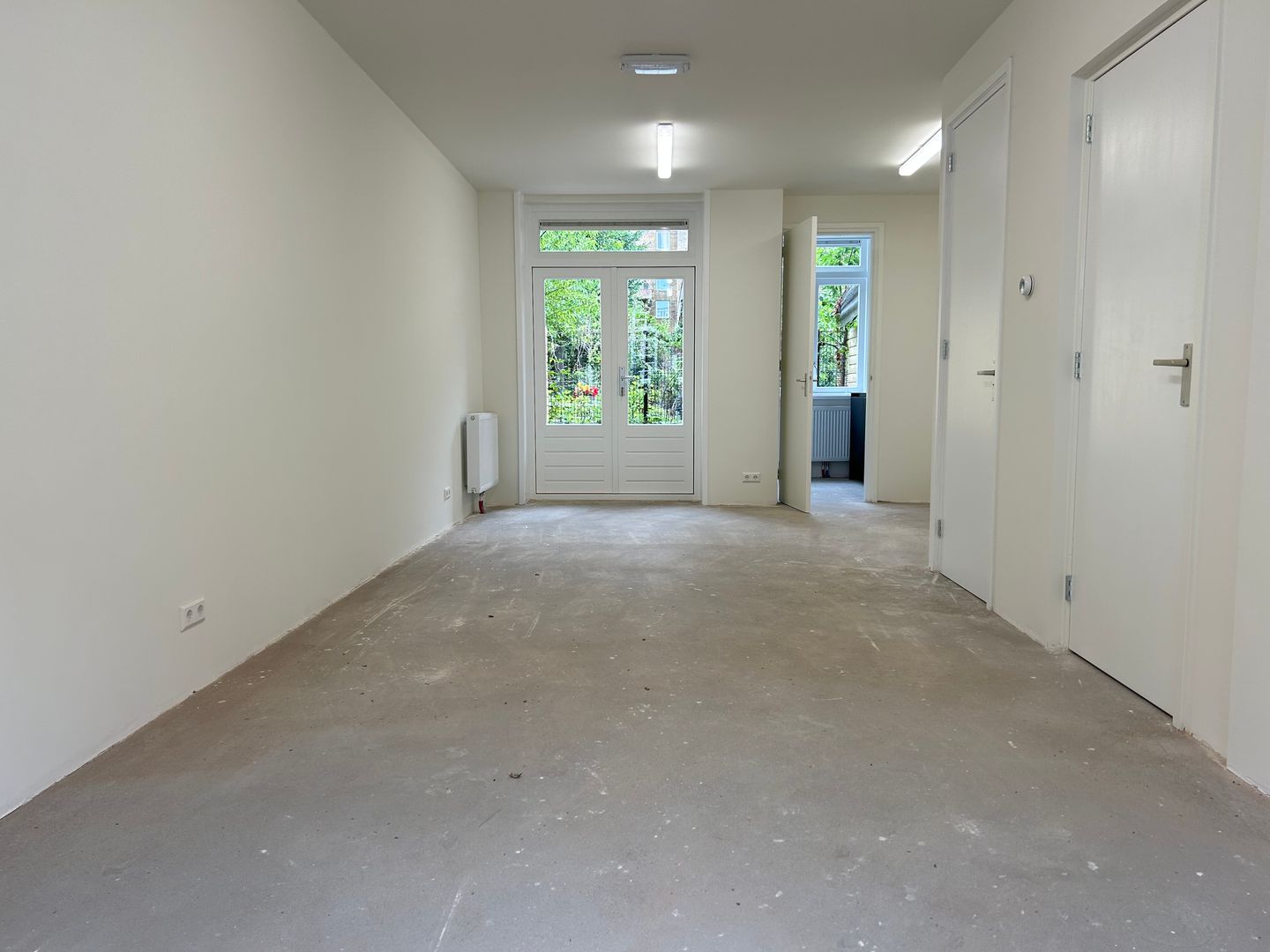 Bekijk foto 3 van Oostzaanstraat 60