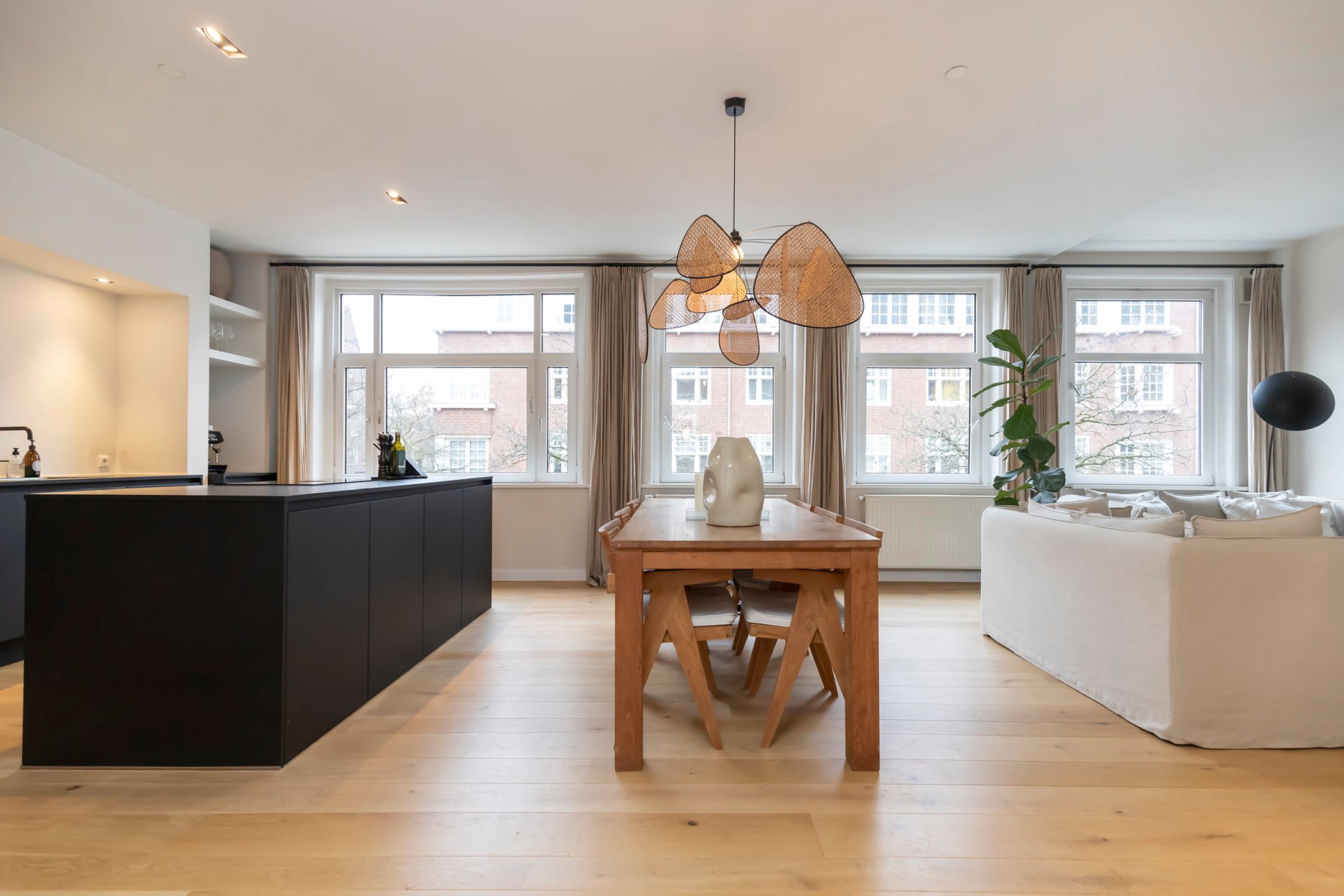 Photo 3 of Deurloostraat 2-1