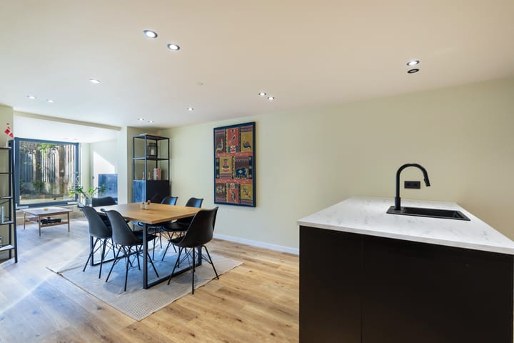 West-Sidelinge 210 A