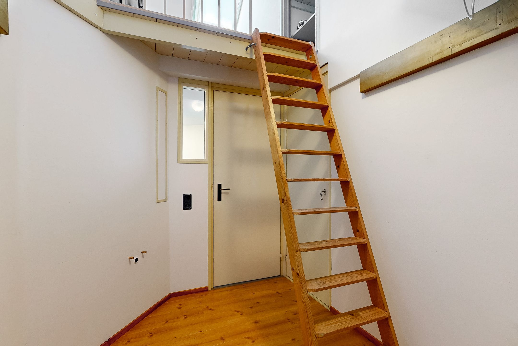 Foto 27 van Veenpolderdijk 4-A