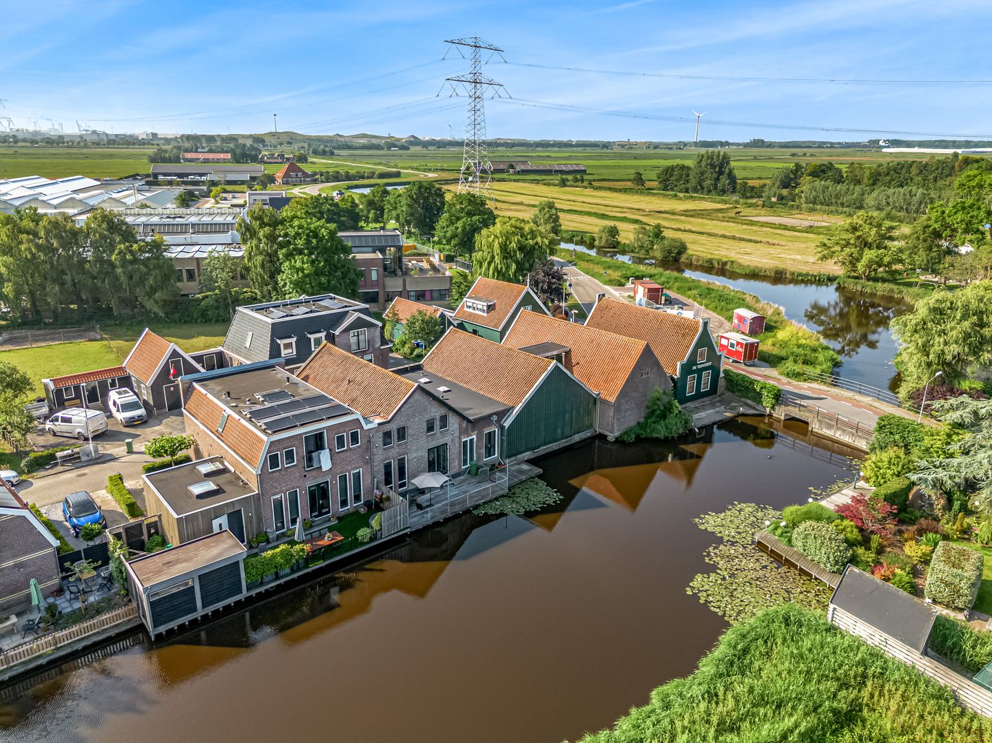 Foto 44 van Veenpolderdijk 4-A