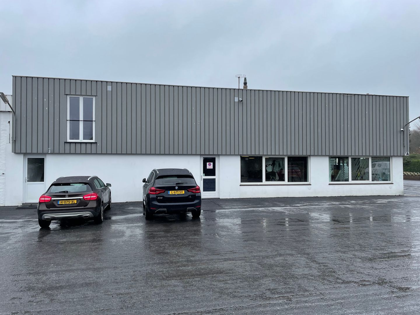 Bekijk foto 1 van Provincialeweg Zuid 91-B