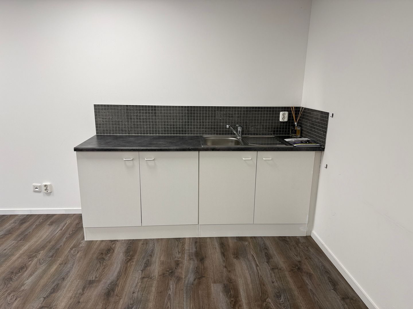 Bekijk foto 4 van Provincialeweg Zuid 91-B