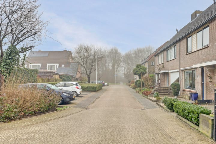 Foto 2 van Hammarskjöldstede 40