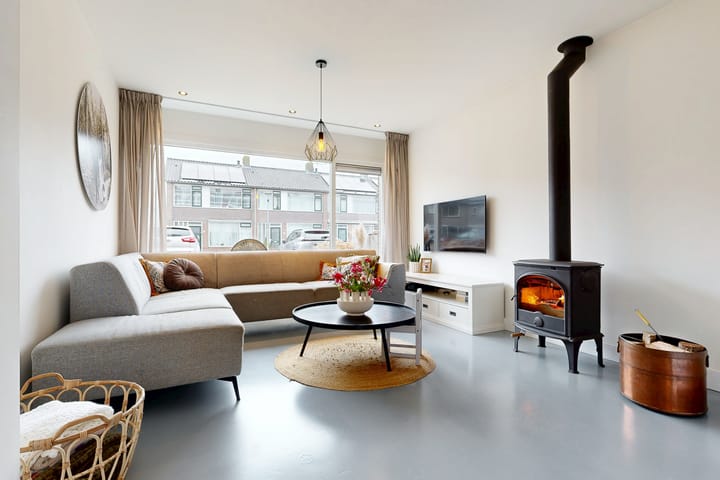 Foto 2 van Leeuwerikstraat 11