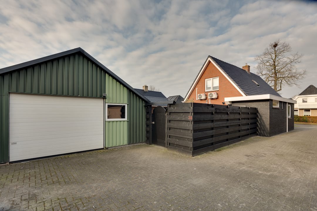 Photo 2 of De Dellen 38