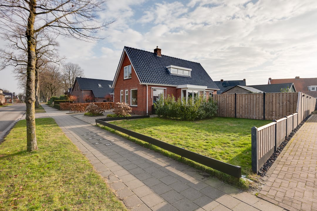 Photo 1 of De Dellen 38
