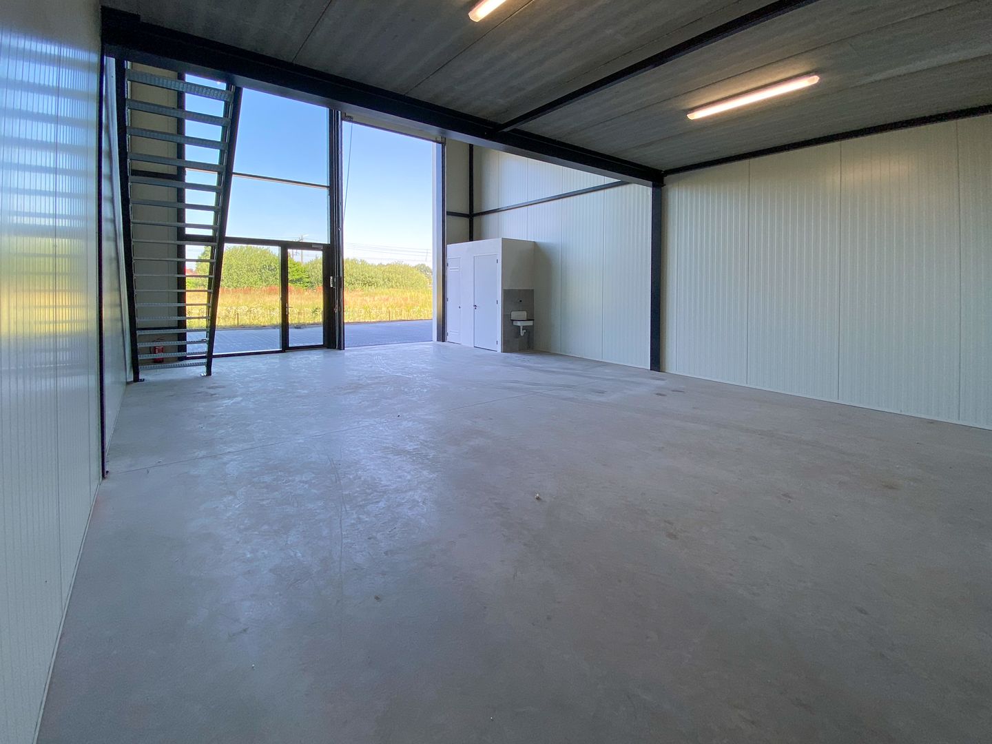 View photo 2 of Blankenstein 638