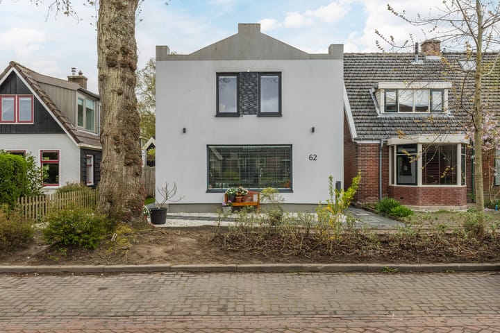 Spoorstraat 62