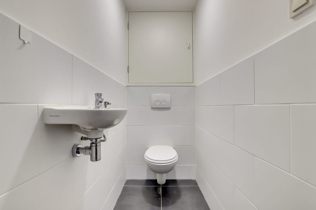 Photo 13 of Prins Hendrikstraat 64-B