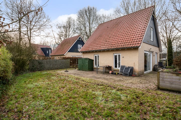 Photo 2 of Gagelmaat 4-74