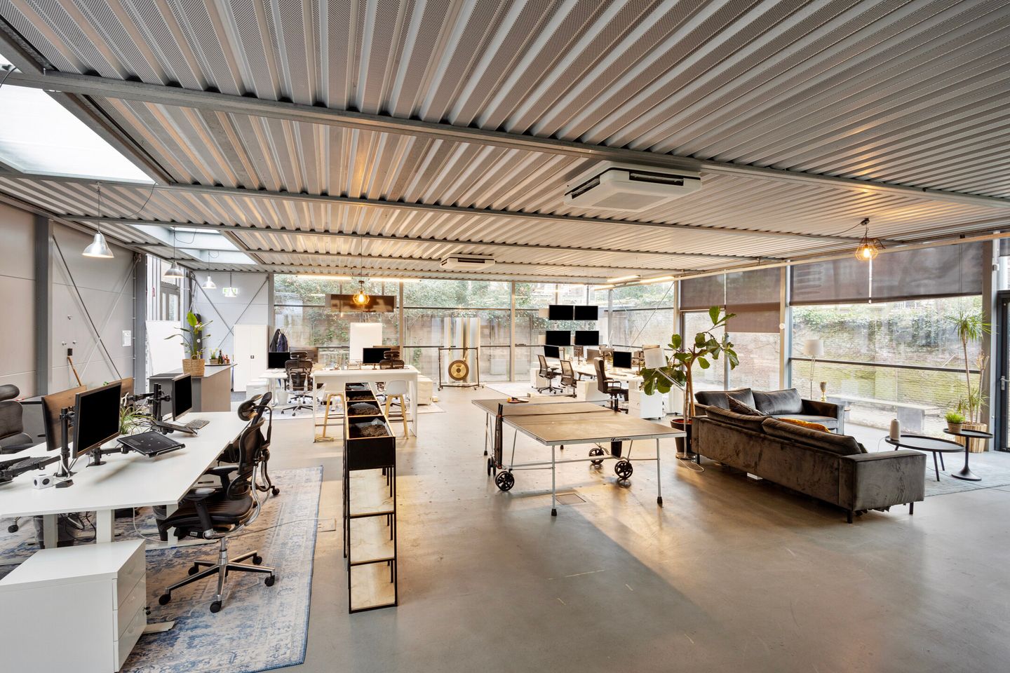 View photo 3 of Phoenixstraat 58