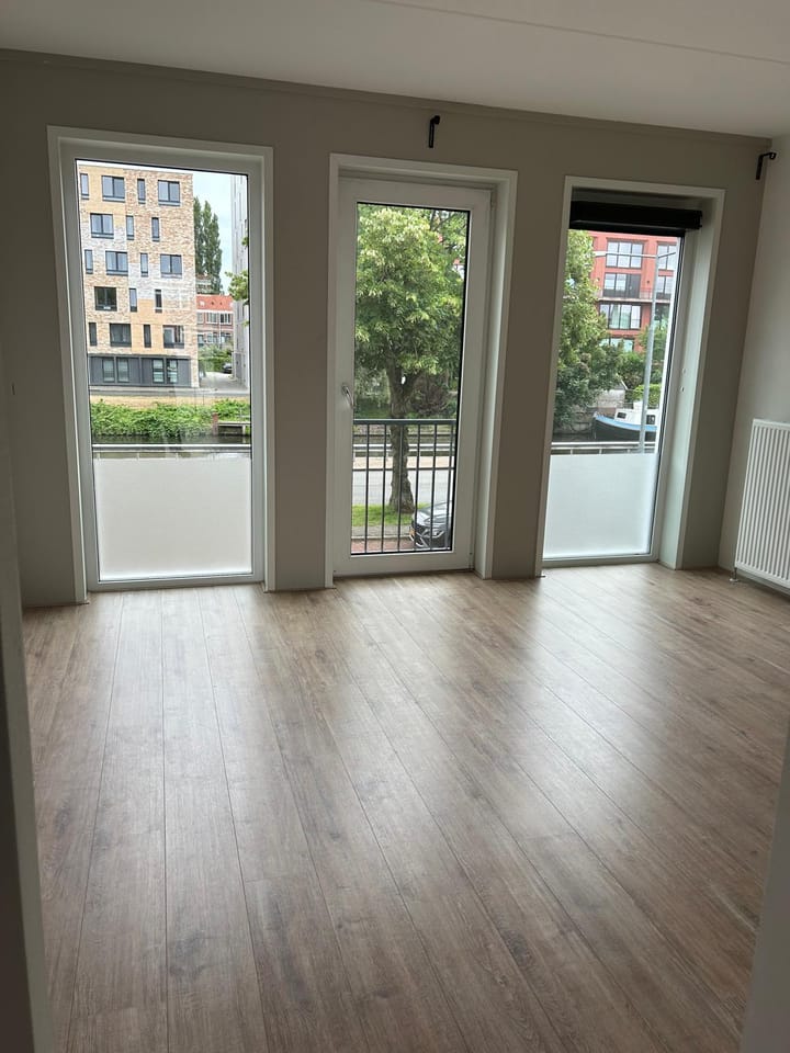 Photo 2 of Oosterhamrikkade 82-16