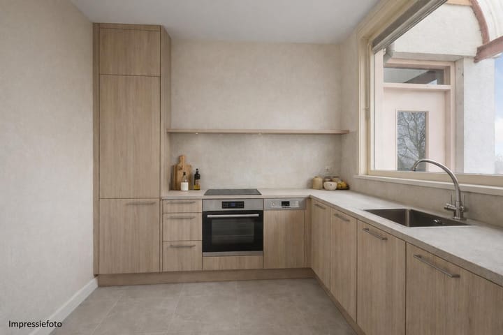 Photo 3 of Leverkruidweg 49