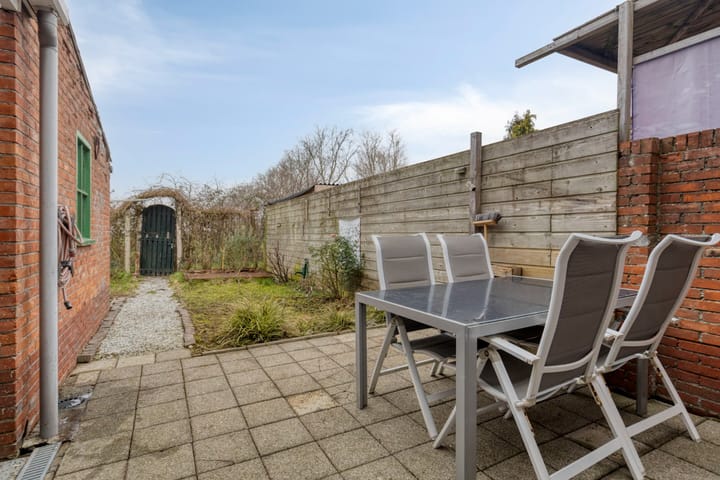 Foto 27 van van Ostadestraat 10