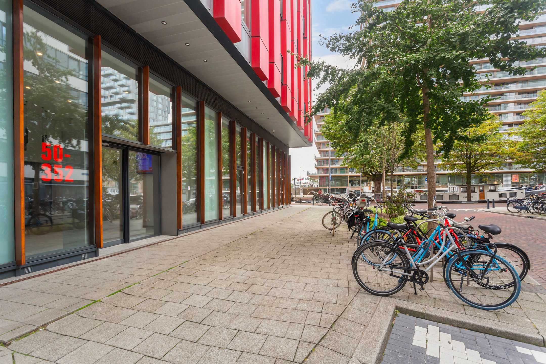Photo 18 of Wijnbrugstraat 94