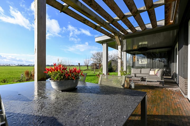 Foto 2 van Oosterlandweg 13