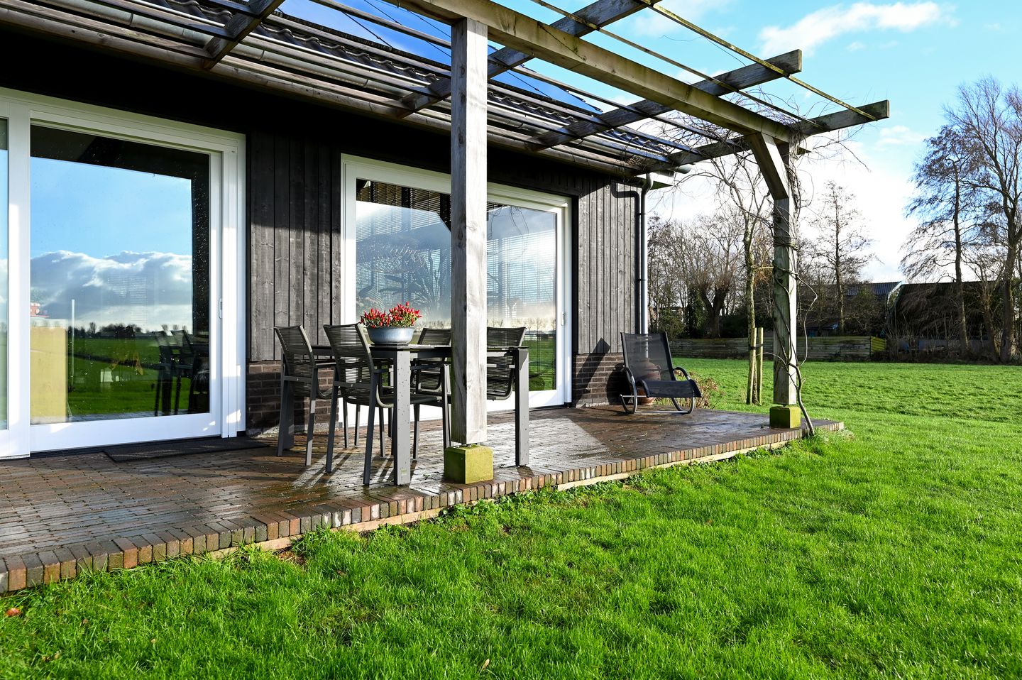 Foto 25 van Oosterlandweg 13