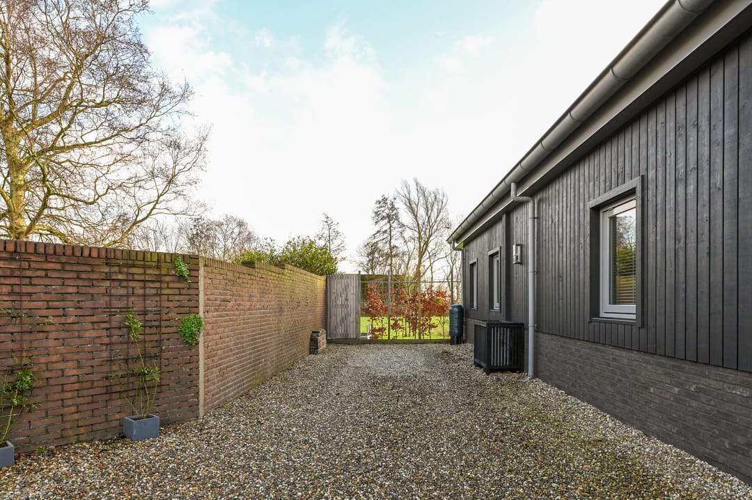 Foto 47 van Oosterlandweg 13