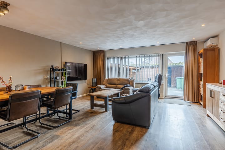 Photo 4 of Biezenbeemd 15