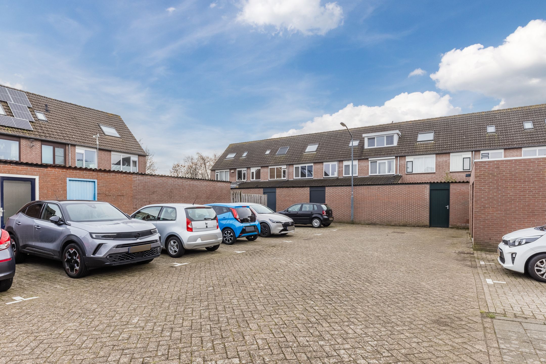 Photo 36 of Biezenbeemd 15