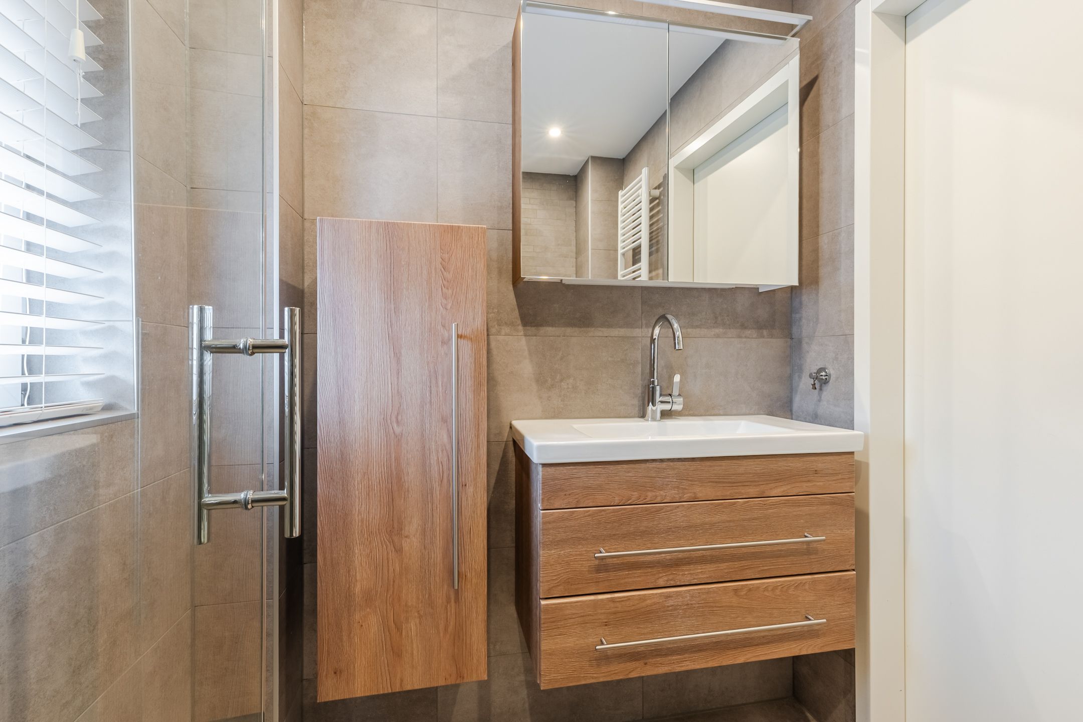 Photo 21 of Biezenbeemd 15