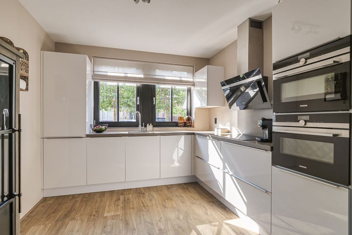 Foto 4 van Grenenhout 4