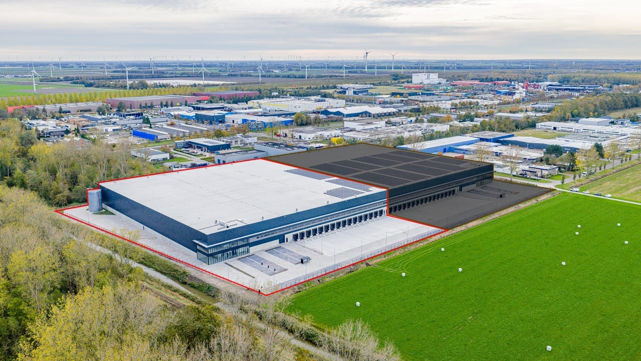 View photo 1 of Platinastraat