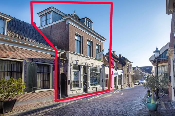Photo 1 of Dorpstraat 45