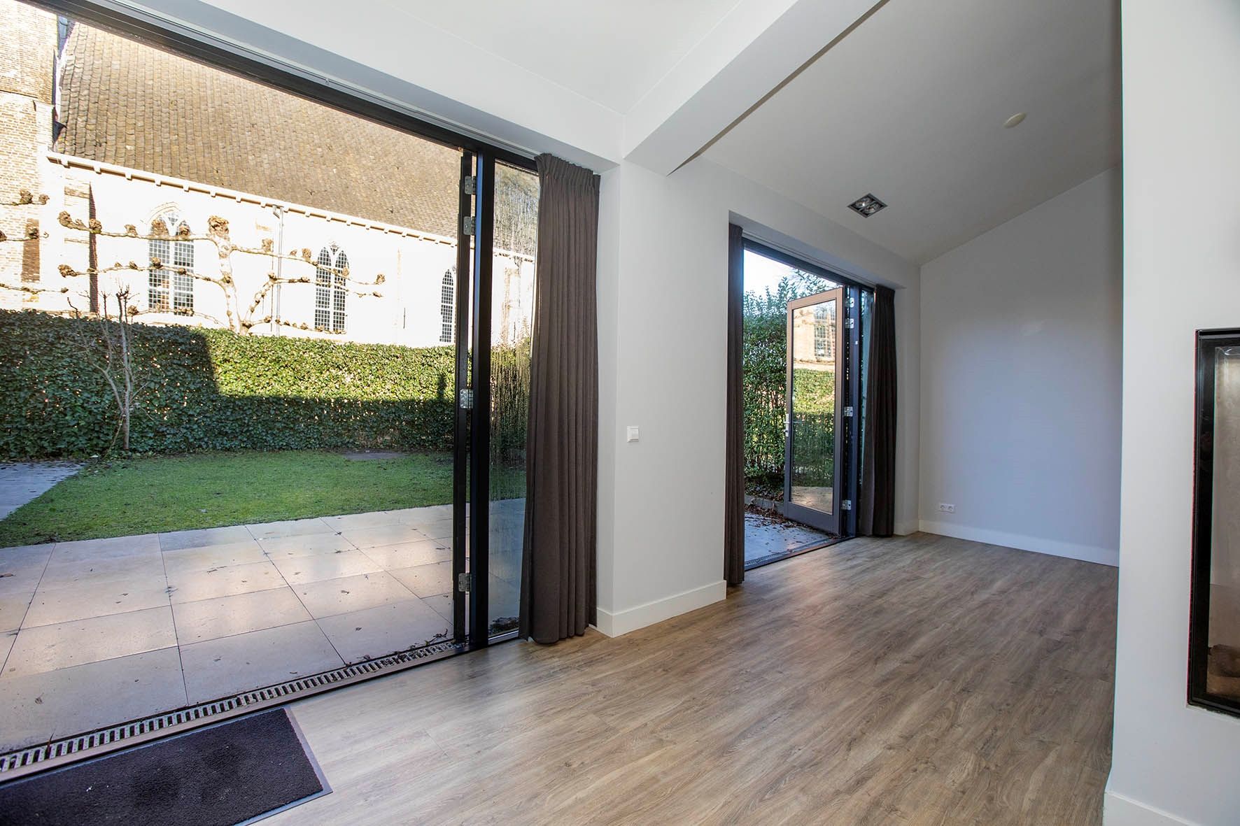 Photo 15 of Dorpstraat 45