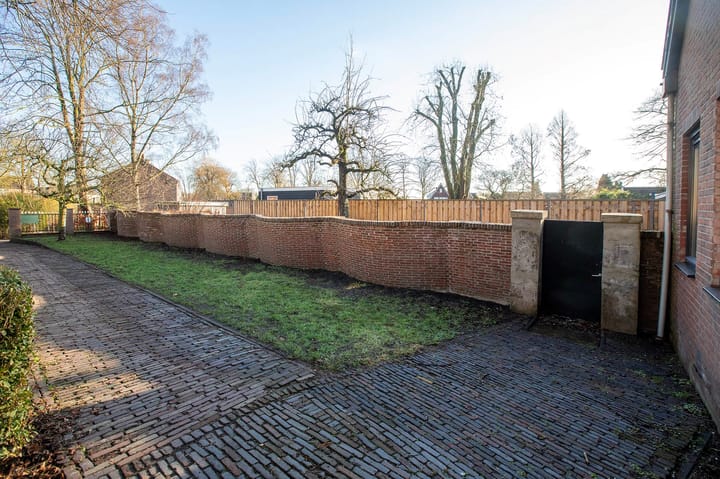 Photo 50 of Dorpstraat 45
