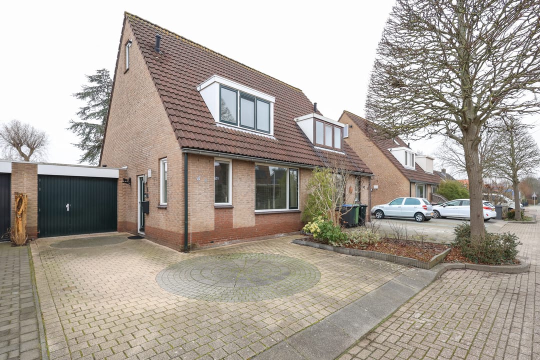 Photo 7 of Buitenhof 8