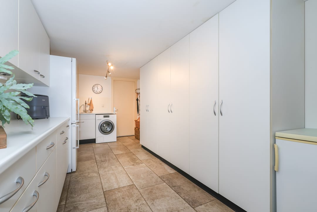 Photo 31 of Buitenhof 8