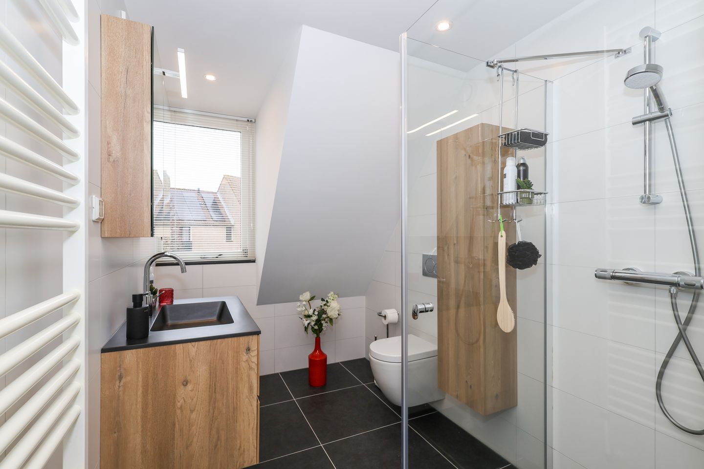 Photo 40 of Buitenhof 8