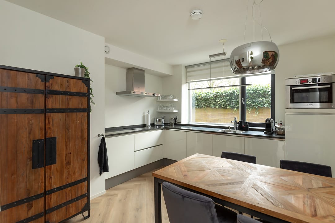 Foto 8 van Dominee Versteegtstraat 12