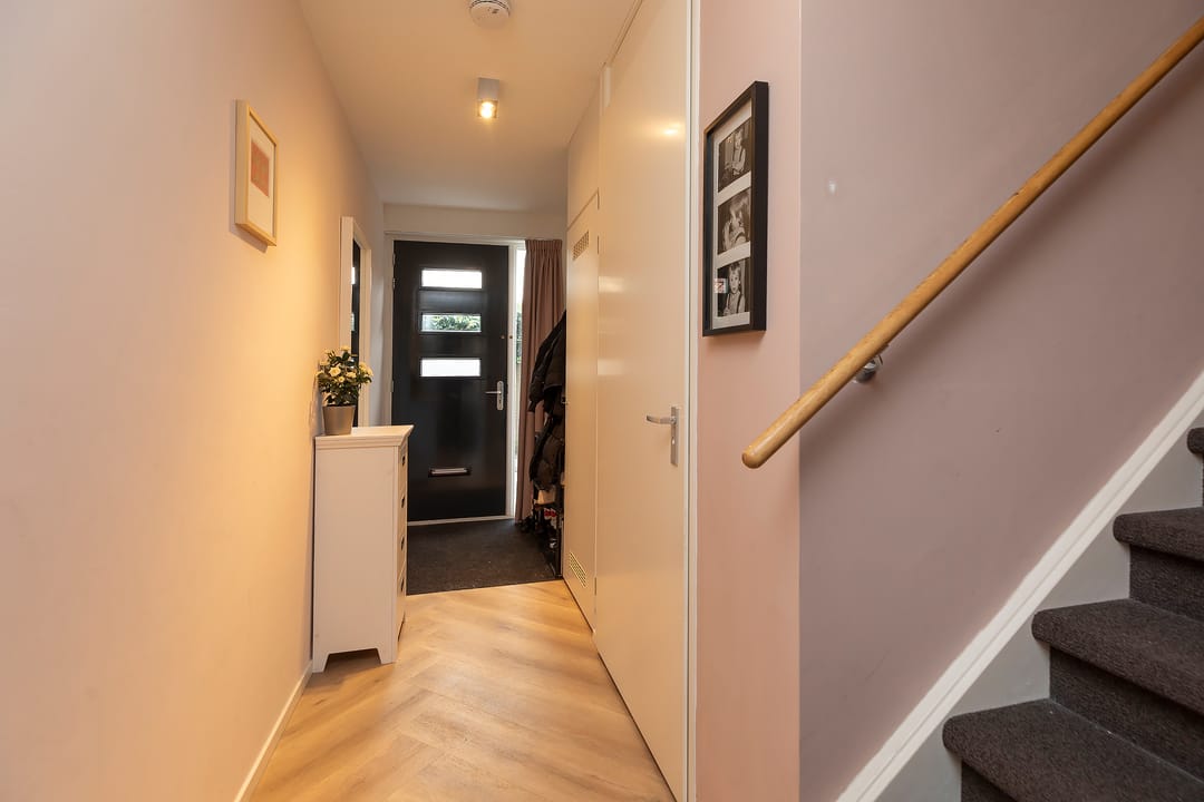 Foto 11 van Dominee Versteegtstraat 12