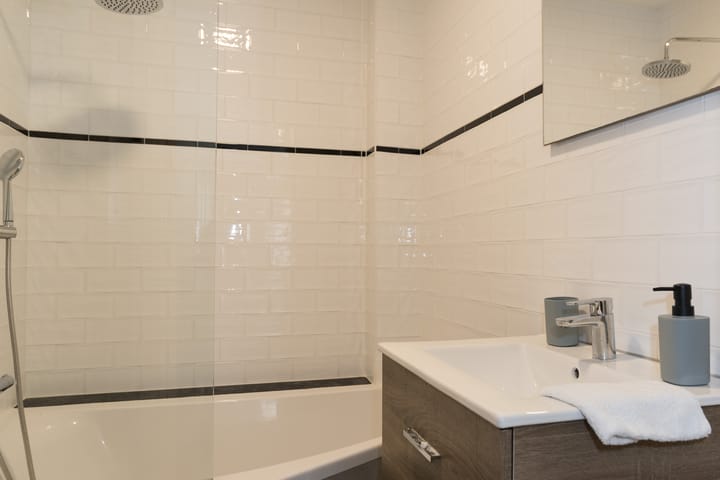 Photo 26 of Linnaeusstraat 243-1