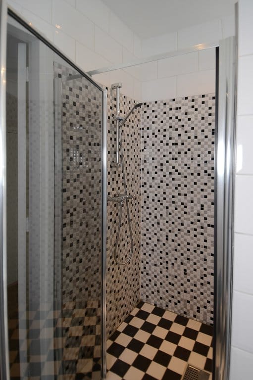 Photo 10 of Binnenveer 9-A