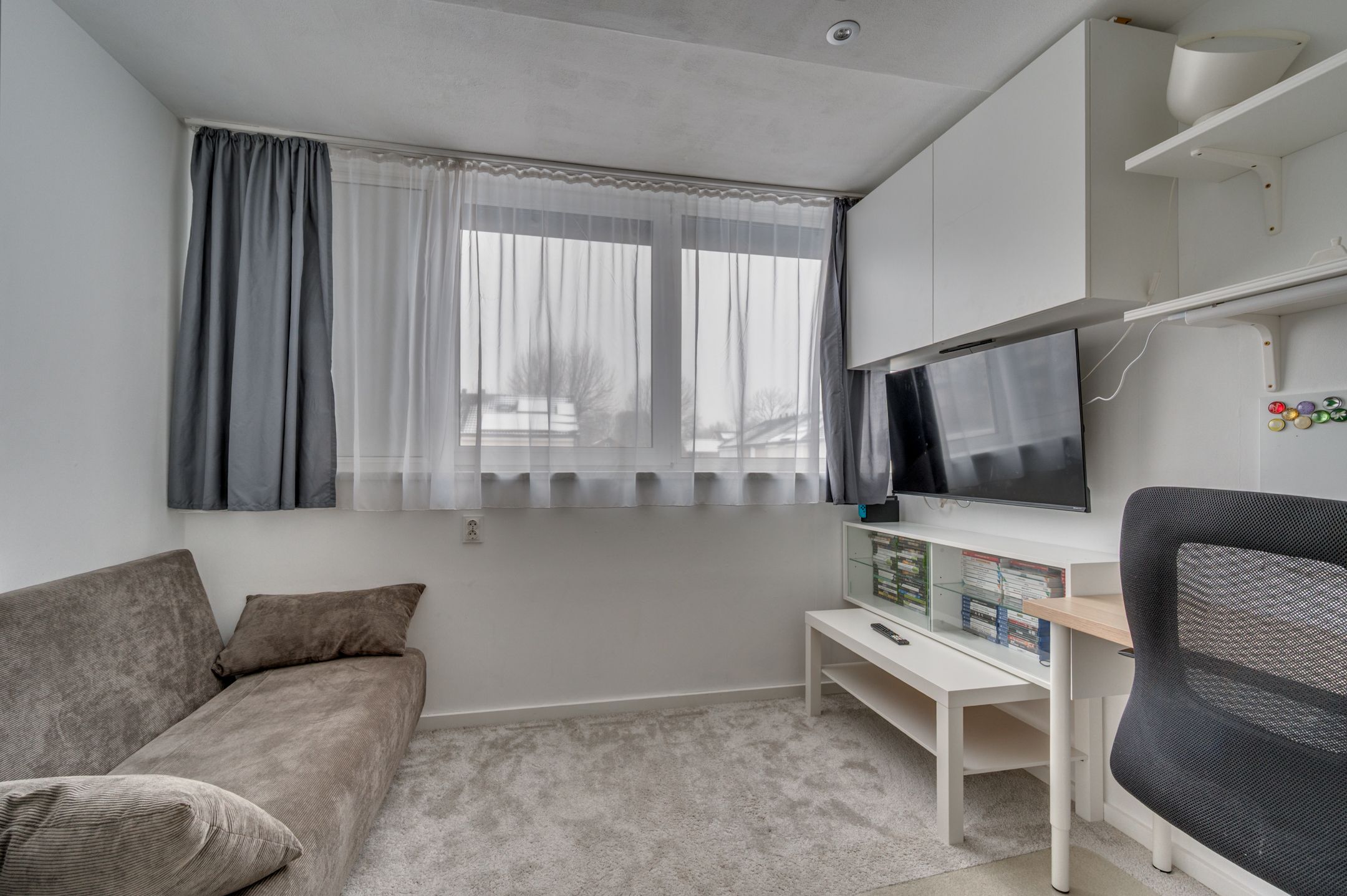 Photo 9 of Racinestraat 26