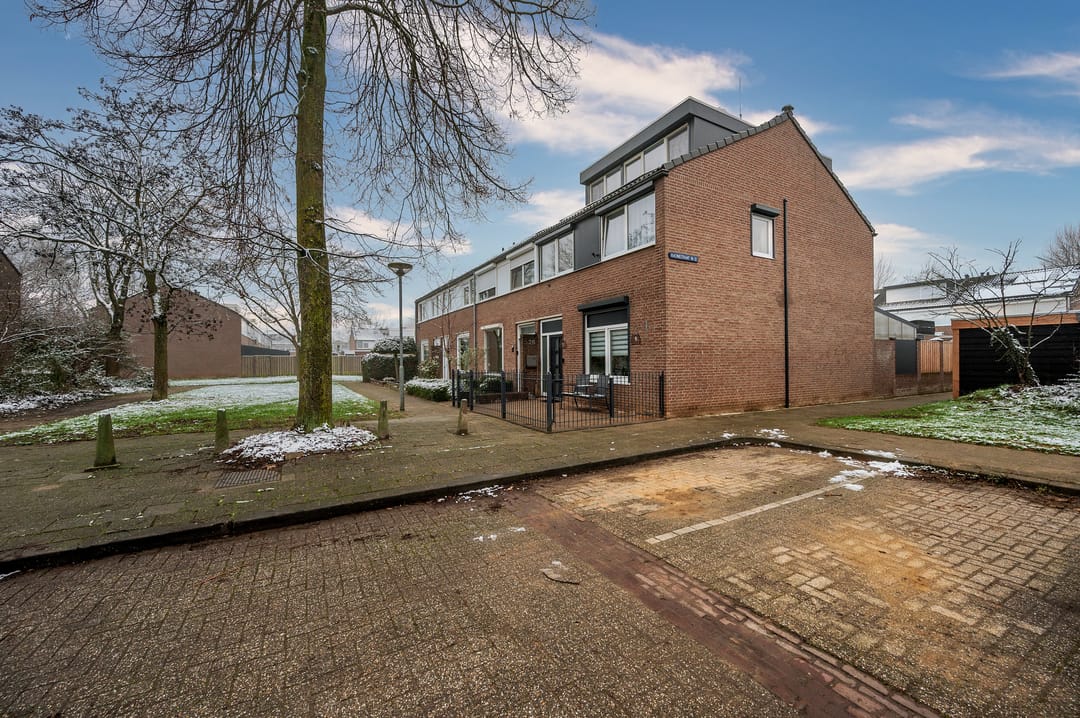 Photo 28 of Racinestraat 26