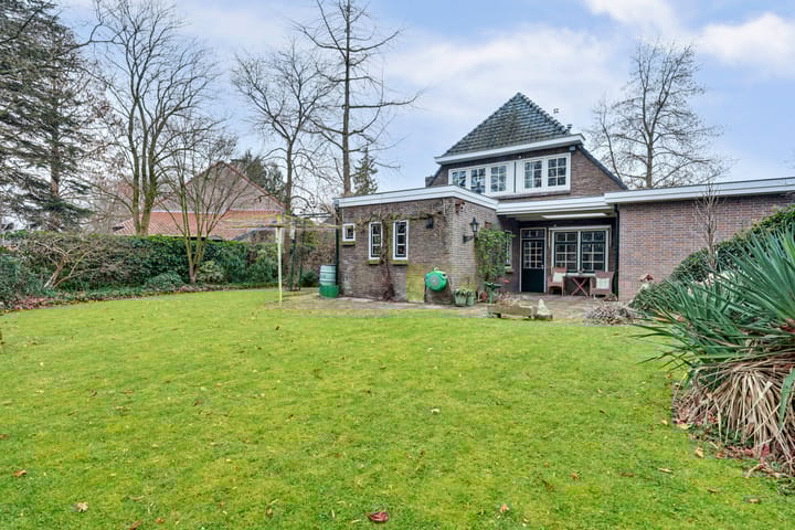 Foto 36 van Pastoor Schneiderstraat 9