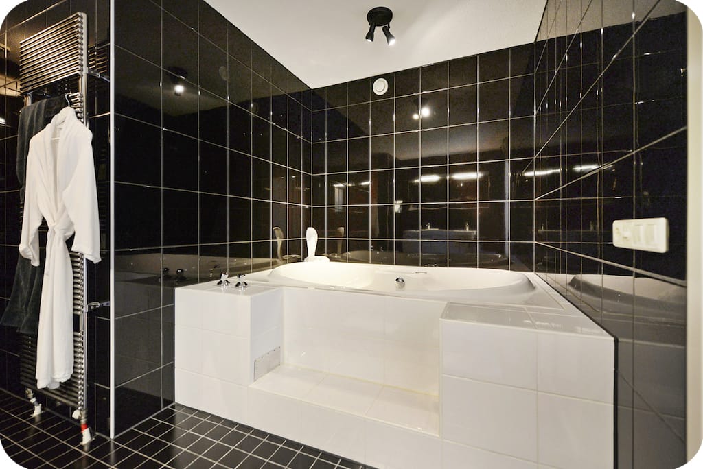 Foto 44 van Leerbroekstraat 108