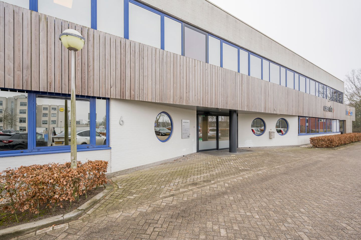 Bekijk foto 2 van Kastanjelaan 6