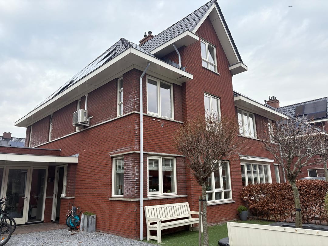 Twee-onder-een-kap aan Israël Queridolaan 7, Beverwijk