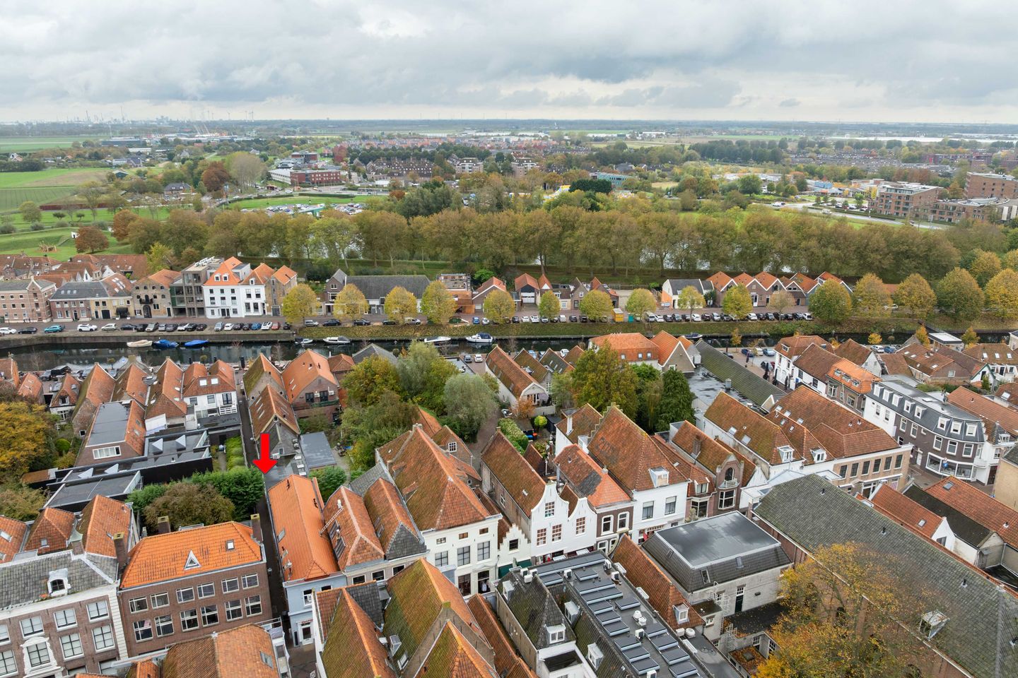 View photo 2 of Nauwe Sloopje 4