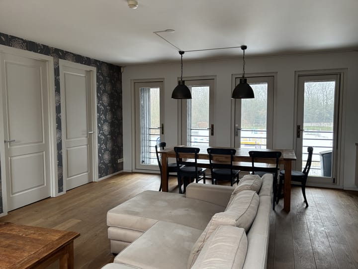 Foto 8 van Schoonloërstraat 62